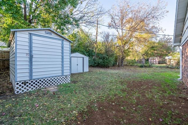 7812 Pebbleford Road, Fort Worth, TX 76134