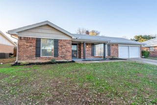 7812 Pebbleford Road, Fort Worth, TX 76134