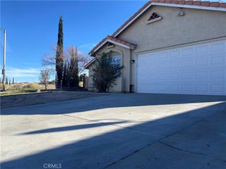 3256 Shale Road, Palmdale, CA 93550