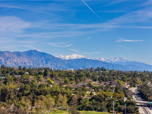 712 N Chestnut Avenue, Los Angeles, CA 90042
