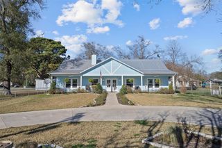 221 Fm 2663, Crockett, TX 75835