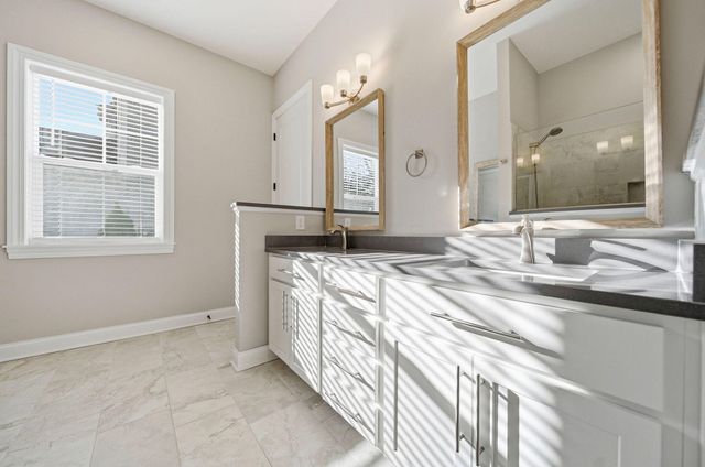 10341 Sawmill Road, Powell, OH 43065