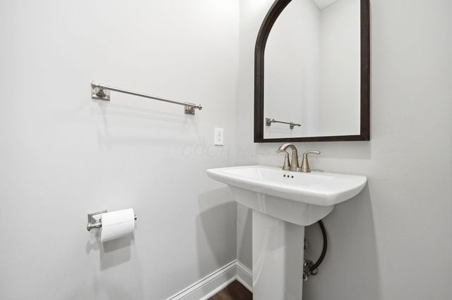 10341 Sawmill Road, Powell, OH 43065