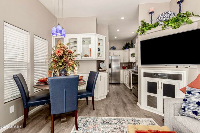 1374 W Chesapeake Avenue, Apache Junction, AZ 85119