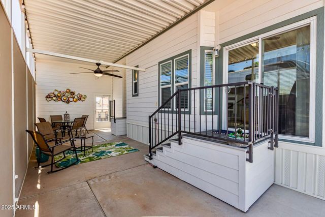 1374 W Chesapeake Avenue, Apache Junction, AZ 85119