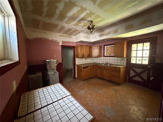 59 Glor Street, Buffalo, NY 14207