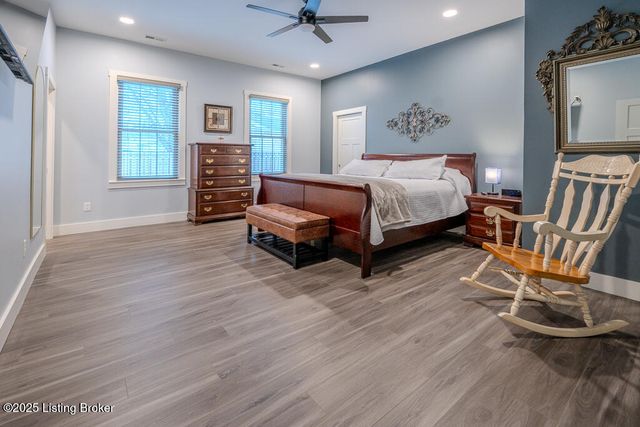 109 S Walnut Ave, La Grange, KY 40031