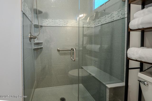 109 S Walnut Ave, La Grange, KY 40031