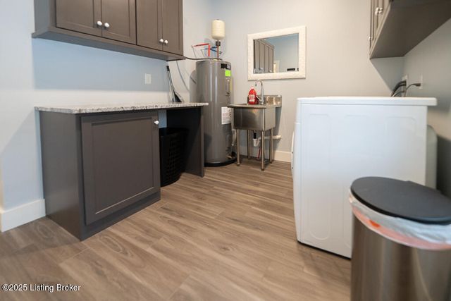 109 S Walnut Ave, La Grange, KY 40031