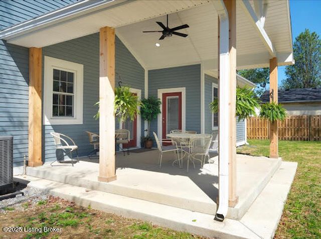 109 S Walnut Ave, La Grange, KY 40031