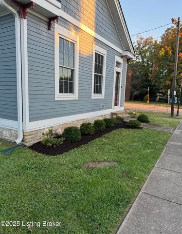 109 S Walnut Ave, La Grange, KY 40031