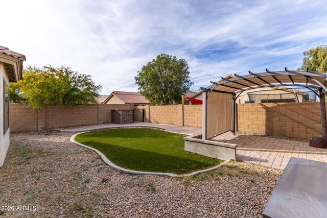 45540 W WINDMILL Drive, Maricopa, AZ 85139