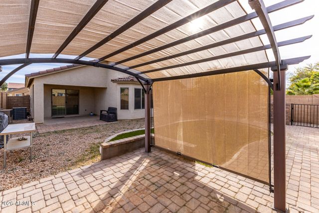 45540 W WINDMILL Drive, Maricopa, AZ 85139