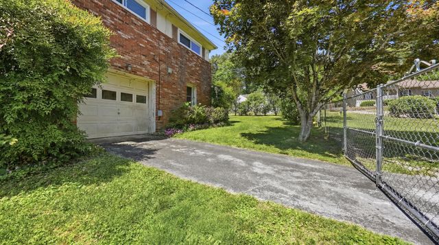 3944 Azalean Drive, Chattanooga, TN 37415