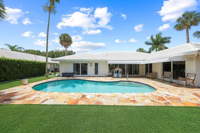 621 Apple Tree Lane, Boca Raton, FL 33486