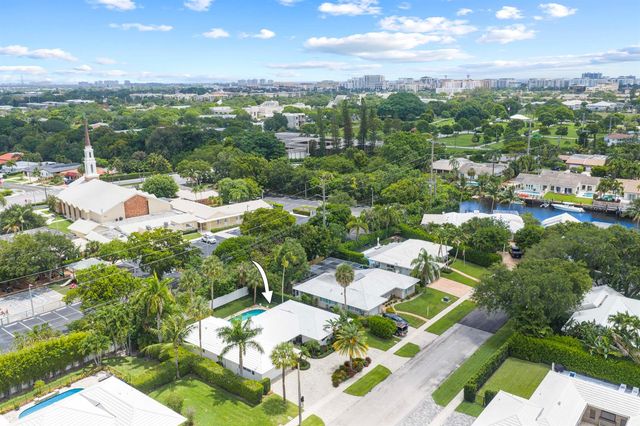 621 Apple Tree Lane, Boca Raton, FL 33486