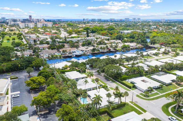 621 Apple Tree Lane, Boca Raton, FL 33486