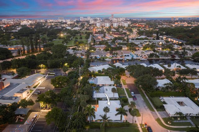621 Apple Tree Lane, Boca Raton, FL 33486