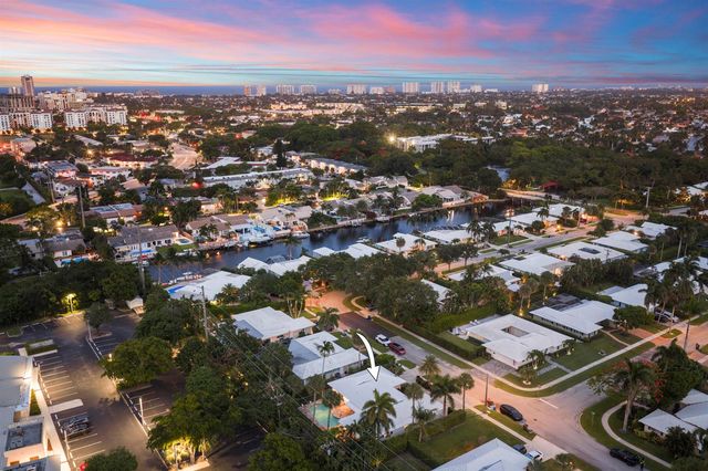 621 Apple Tree Lane, Boca Raton, FL 33486