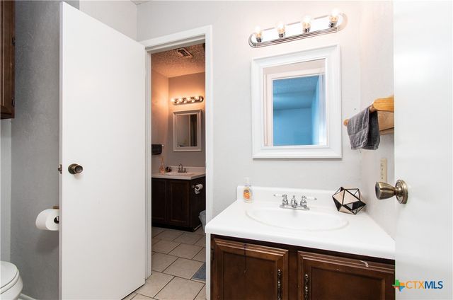 1711 Iris Circle, Temple, TX 76502