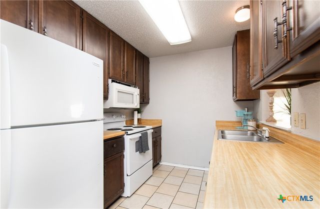 1711 Iris Circle, Temple, TX 76502