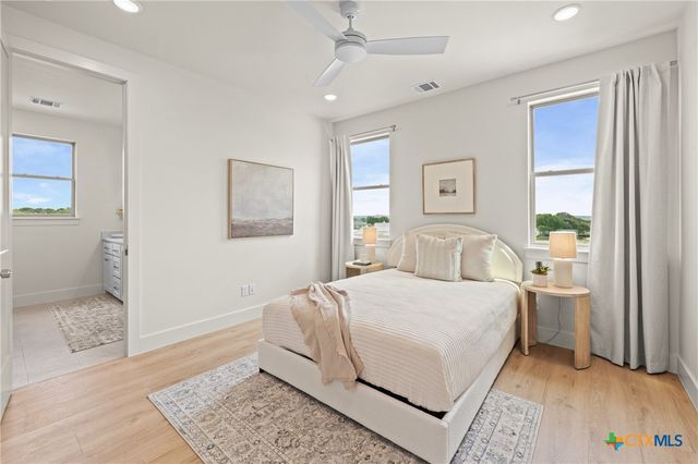 203 Glenview Circle, Belton, TX 76513