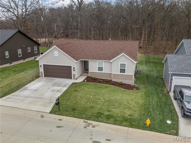 528 Birchwood Drive, Moscow Mills, MO 63362
