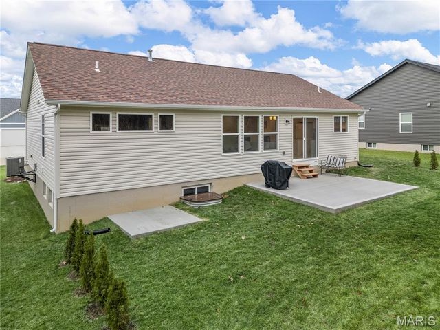 528 Birchwood Drive, Moscow Mills, MO 63362