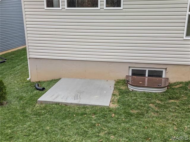 528 Birchwood Drive, Moscow Mills, MO 63362