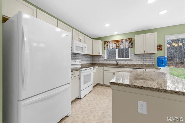 528 Birchwood Drive, Moscow Mills, MO 63362