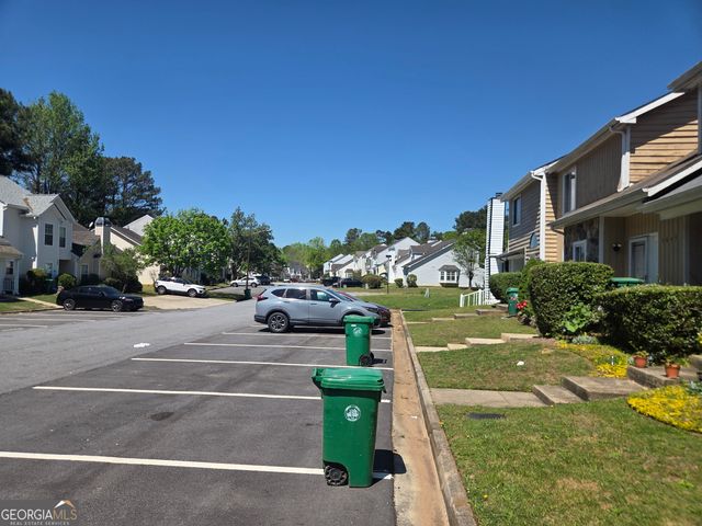 5841 Trent Walk Drive, Lithonia, GA 30038