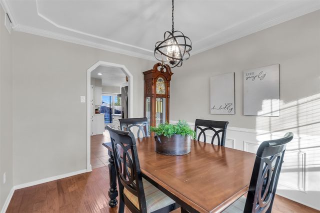 1637 Bedford Oaks Drive, Bedford, TX 76021