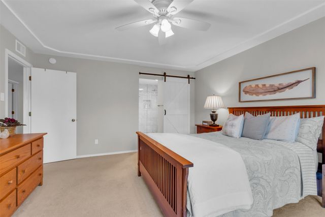 1637 Bedford Oaks Drive, Bedford, TX 76021