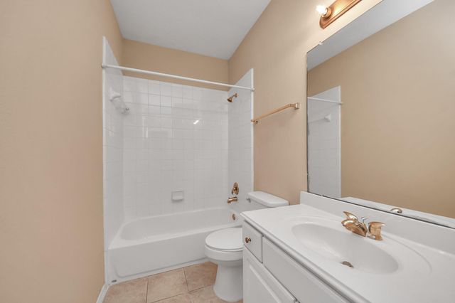 823 Sterling Creek Circle, Katy, TX 77450