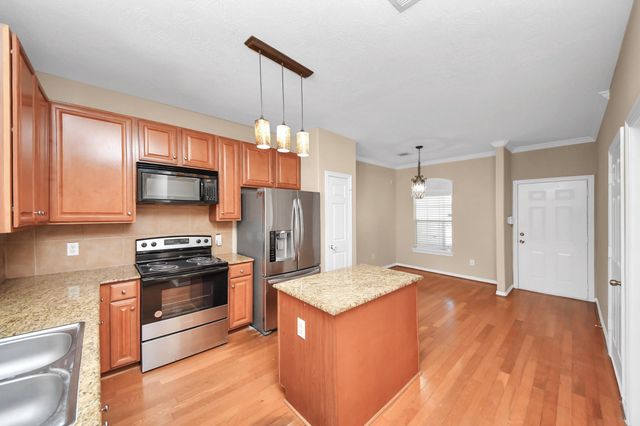 823 Sterling Creek Circle, Katy, TX 77450