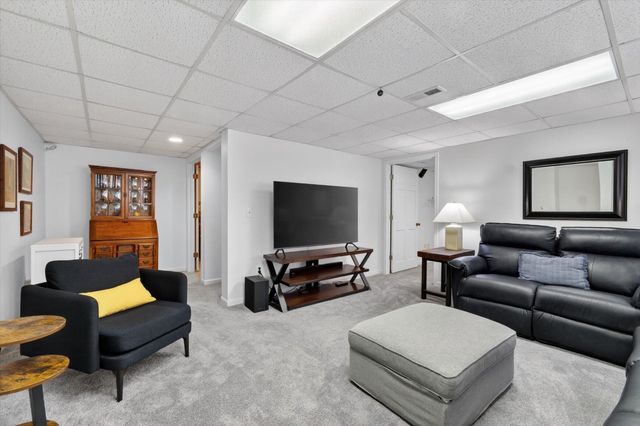 39639 Dun Rovin Drive, Northville Twp, MI 48168
