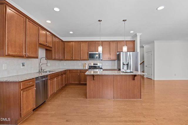 729 Lake Artesia Lane, Fuquay Varina, NC 27526