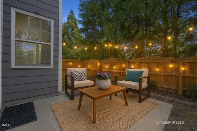 729 Lake Artesia Lane, Fuquay Varina, NC 27526