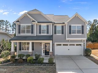 729 Lake Artesia Lane, Fuquay Varina, NC 27526
