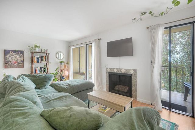 2251 Altisma Way, Carlsbad, CA 92009