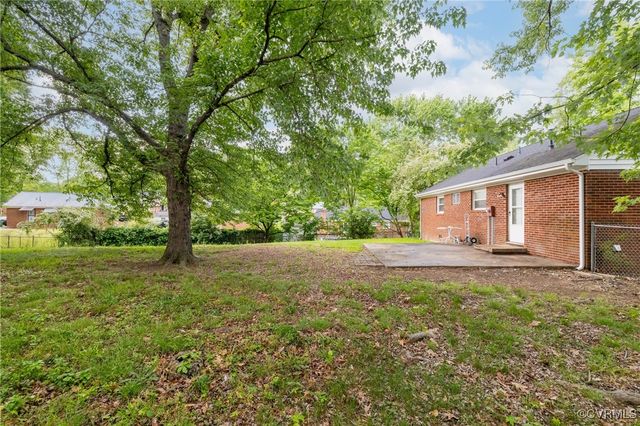 2705 Susten Ct, Richmond, VA 23224