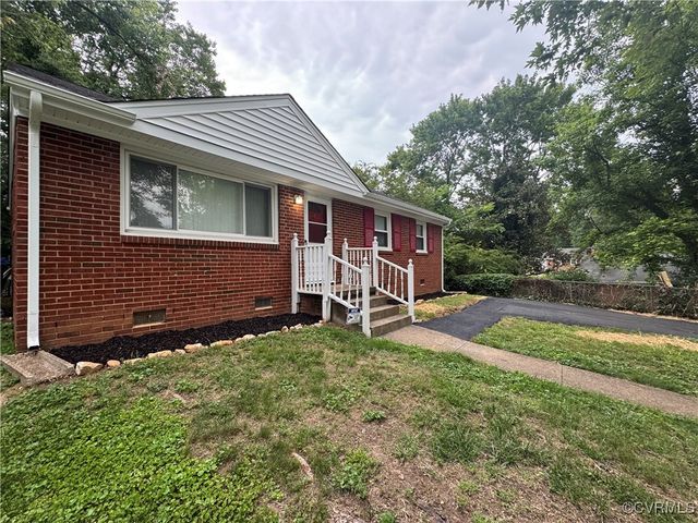 2705 Susten Ct, Richmond, VA 23224