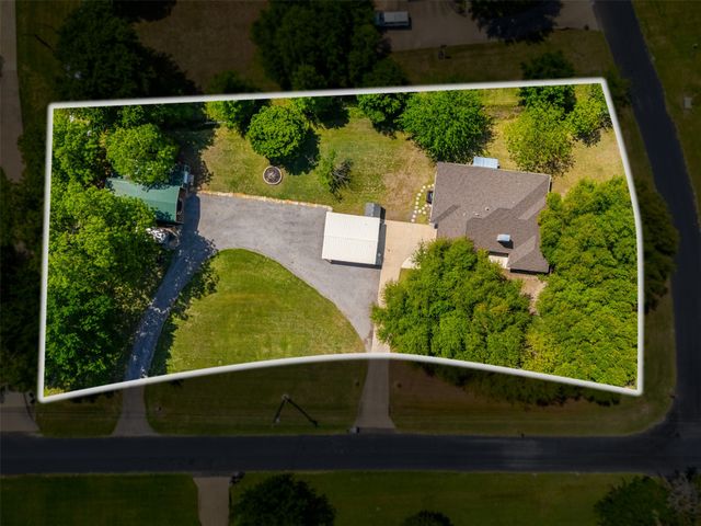500 Seneca Drive, Waxahachie, TX 75165