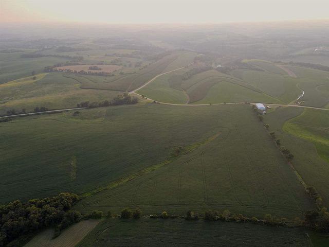 000 Sawmill Road, Blanchardville, WI 53516