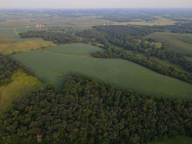 000 Sawmill Road, Blanchardville, WI 53516