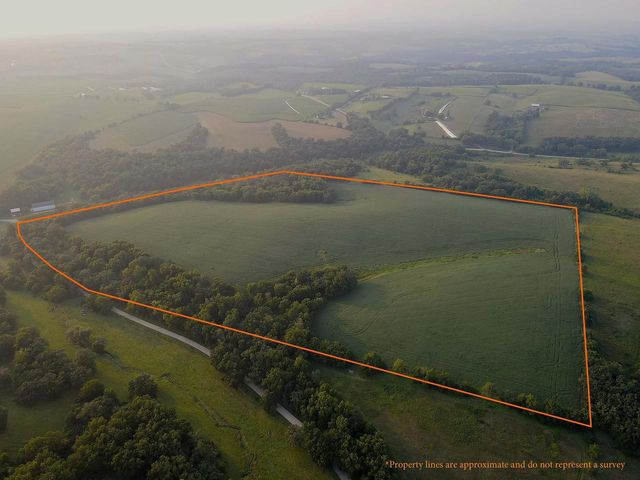 000 Sawmill Road, Blanchardville, WI 53516