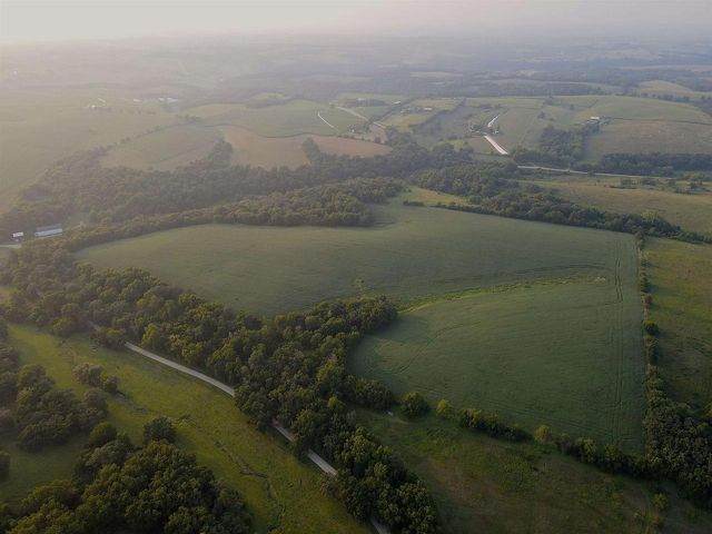 000 Sawmill Road, Blanchardville, WI 53516