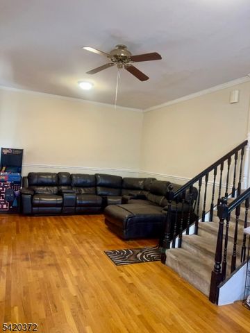 315 Coit St, Irvington Twp., NJ 07111