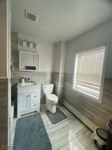 315 Coit St, Irvington Twp., NJ 07111