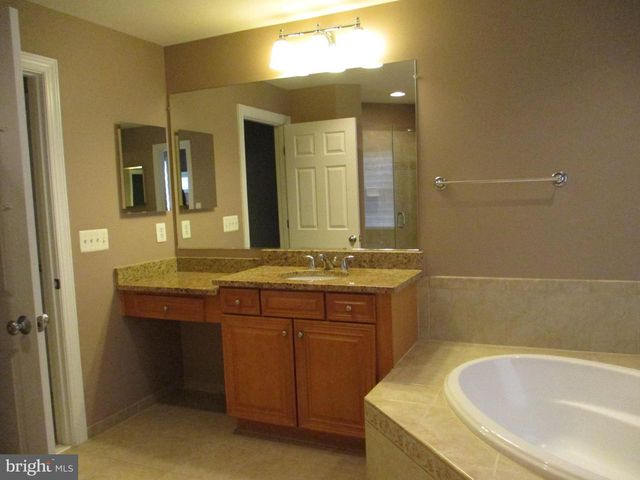3547 GODDARD WAY, Alexandria, VA 22304